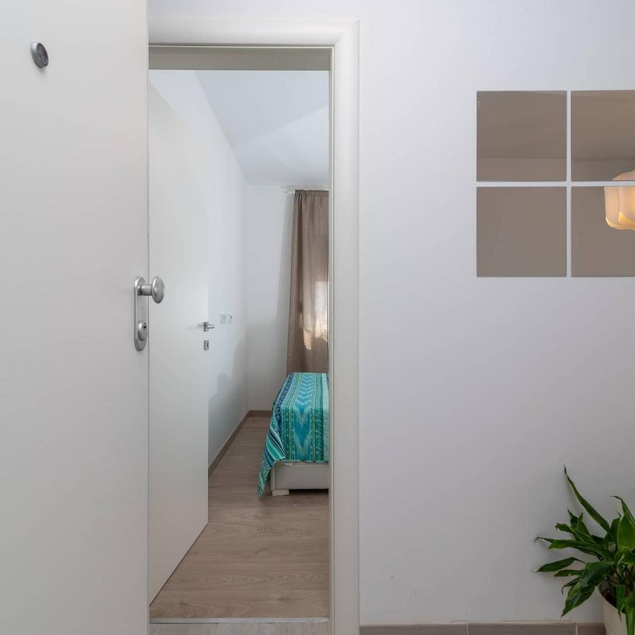 Apartman Lotos Daire Trogir Dış mekan fotoğraf